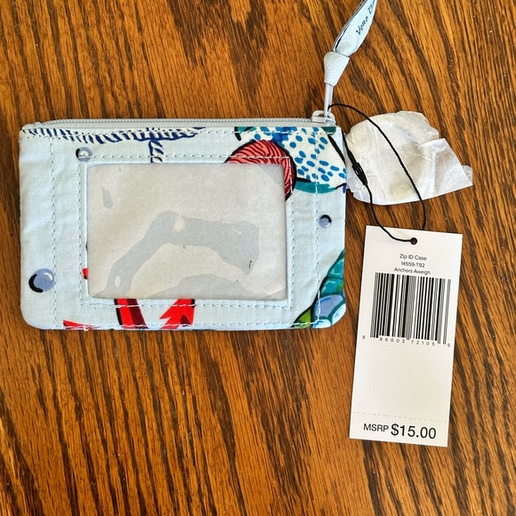 Vera Bradley Zip ID Case NWT - Picture 2 of 3